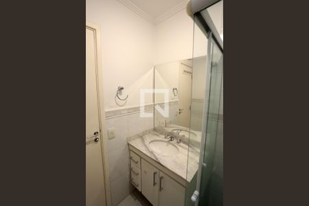 Casa de condomínio para alugar com 110m², 2 quartos e 2 vagasBanheiro