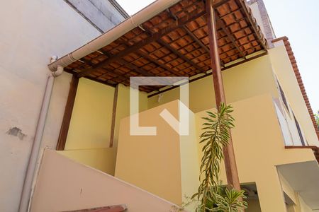Fachada de casa para alugar com 1 quarto, 50m² em Piedade, Rio de Janeiro