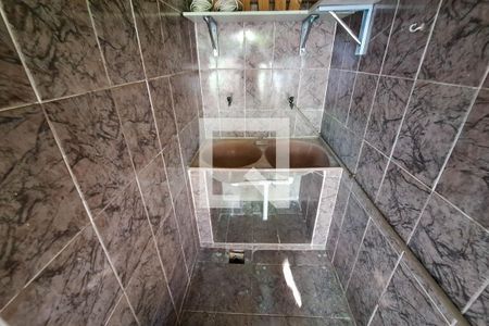 Casa para alugar com 48m², 1 quarto e sem vaga Casa para alugar com 48m², 1 quarto e sem vagaÁrea de Serviço