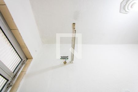Banheiro de casa para alugar com 1 quarto, 40m² em Vila Alzira, Santo André