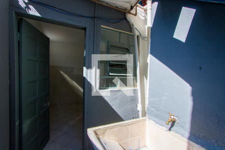 Casa para alugar com 40m², 1 quarto e sem vagaÁrea de serviço