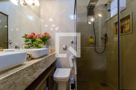 Apartamento à venda com 107m², 2 quartos e 1 vagaBanheiro Suíte