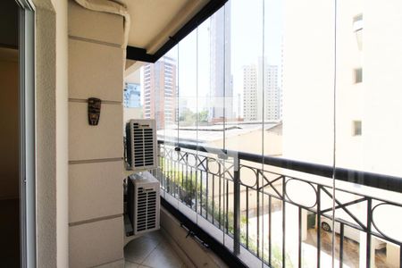 Varanda  de apartamento para alugar com 1 quarto, 60m² em Vila Nova Conceição, São Paulo