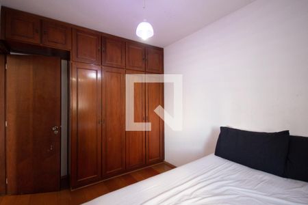 Quarto 1 de apartamento para alugar com 2 quartos, 70m² em Vila Yara, Osasco