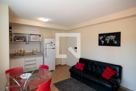 Studio / Sala Cozinha de kitnet/studio para alugar com 1 quarto, 42m² em Brooklin Paulista, São Paulo