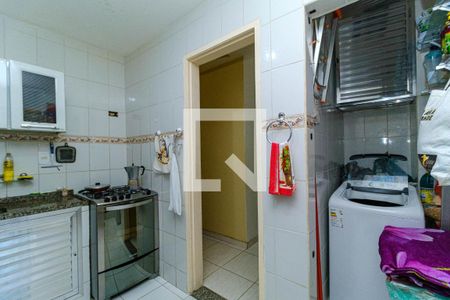 Apartamento à venda com 60m², 2 quartos e 1 vaga Apartamento à venda com 60m², 2 quartos e 1 vagaCozinha
