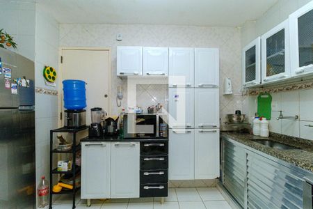 Apartamento à venda com 60m², 2 quartos e 1 vaga Apartamento à venda com 60m², 2 quartos e 1 vagaCozinha