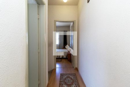 Casa à venda com 183m², 3 quartos e 3 vagas Casa à venda com 183m², 3 quartos e 3 vagasCorredor dos Quartos