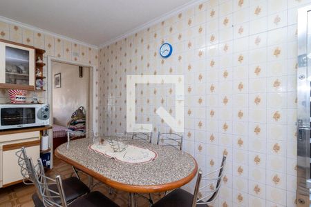 Casa à venda com 183m², 3 quartos e 3 vagas Casa à venda com 183m², 3 quartos e 3 vagasCozinha