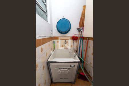 Casa à venda com 183m², 3 quartos e 3 vagas Casa à venda com 183m², 3 quartos e 3 vagasÁrea de Serviço