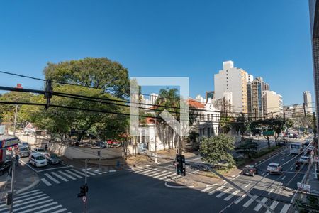 Vista Sala de Estar/Jantar  de apartamento à venda com 3 quartos, 141m² em Centro, Campinas
