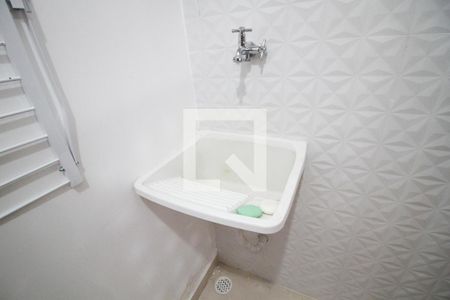 Apartamento à venda com 28m², 1 quarto e sem vagaarea de serviço