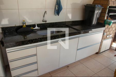 Casa à venda com 240m², 3 quartos e 3 vagasÁrea externa