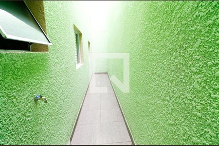 Casa de condomínio para alugar com 50m², 2 quartos e sem vagaQuintal e area de servico