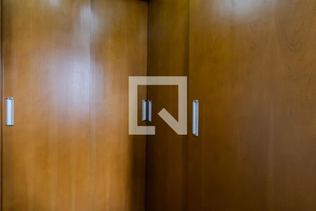 Apartamento para alugar com 67m², 3 quartos e 1 vaga Apartamento para alugar com 67m², 3 quartos e 1 vagaCloset do Quarto 1