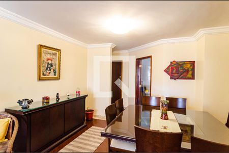 Apartamento à venda com 120m², 3 quartos e 2 vagas Apartamento à venda com 120m², 3 quartos e 2 vagasSala