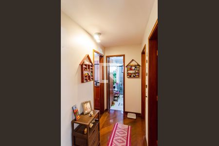 Apartamento à venda com 120m², 3 quartos e 2 vagas Apartamento à venda com 120m², 3 quartos e 2 vagasCorredor