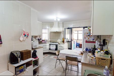 Apartamento à venda com 120m², 3 quartos e 2 vagas Apartamento à venda com 120m², 3 quartos e 2 vagasCozinha