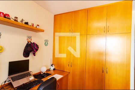 Apartamento à venda com 120m², 3 quartos e 2 vagas Apartamento à venda com 120m², 3 quartos e 2 vagasQuarto 2