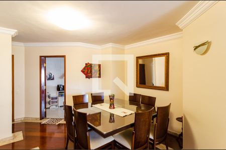 Apartamento à venda com 120m², 3 quartos e 2 vagas Apartamento à venda com 120m², 3 quartos e 2 vagasSala