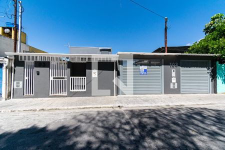 Studio para alugar com 24m², 1 quarto e sem vaga Studio para alugar com 24m², 1 quarto e sem vagaFachada