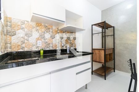 Studio para alugar com 24m², 1 quarto e sem vaga Studio para alugar com 24m², 1 quarto e sem vagaCozinha