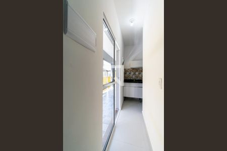 Studio para alugar com 24m², 1 quarto e sem vaga Studio para alugar com 24m², 1 quarto e sem vagaCorredor