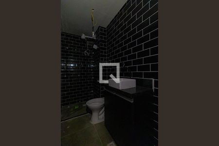 Banheiro de apartamento para alugar com 1 quarto, 35m² em Bela Vista, São Paulo