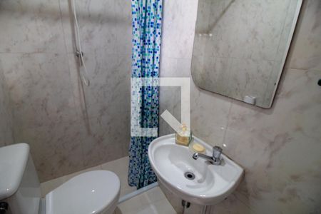 Apartamento à venda com 128m², 3 quartos e 2 vagasBanheiro de Serviço