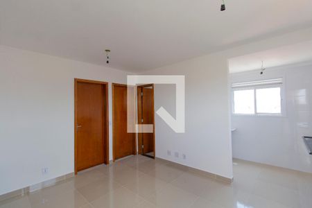 Sala e Cozinha Integrada de apartamento para alugar com 2 quartos, 39m² em Vila Guilhermina, São Paulo