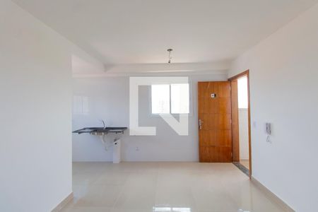 Sala e Cozinha Integrada de apartamento para alugar com 2 quartos, 39m² em Vila Guilhermina, São Paulo