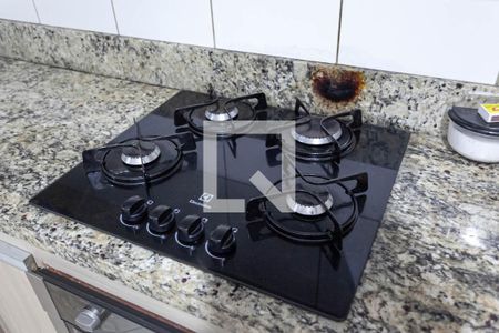 Casa à venda com 320m², 4 quartos e 10 vagas Casa à venda com 320m², 4 quartos e 10 vagasCozinha