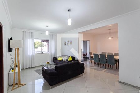 Sala 1 de casa à venda com 4 quartos, 320m² em Trevo, Belo Horizonte