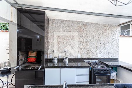 Casa à venda com 320m², 4 quartos e 10 vagas Casa à venda com 320m², 4 quartos e 10 vagasEspaço Gourmet