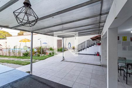 Casa à venda com 320m², 4 quartos e 10 vagas Casa à venda com 320m², 4 quartos e 10 vagasEspaço Gourmet