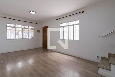 Sala de casa para alugar com 3 quartos, 200m² em Jardim Bom Clima, Guarulhos