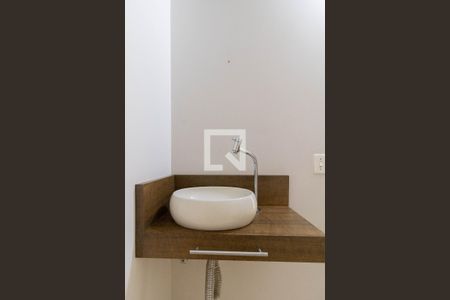 Lavabo de casa para alugar com 3 quartos, 200m² em Jardim Bom Clima, Guarulhos