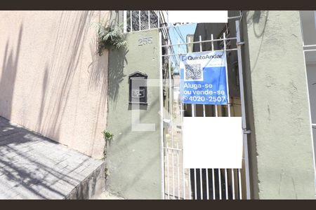 Casa à venda com 600m², 1 quarto e sem vagaPlaquinha QuintoAndar