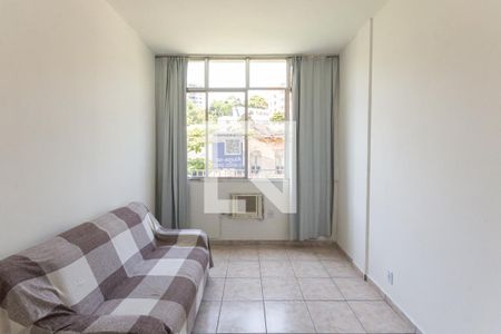 Apartamento para alugar com 37m², 1 quarto e 1 vagaSala