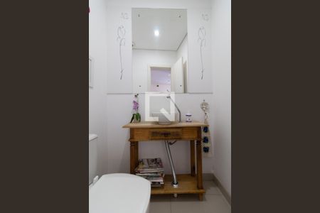 Lavabo de casa à venda com 3 quartos, 281m² em Teresópolis, Porto Alegre