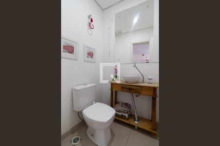 Lavabo de casa à venda com 3 quartos, 281m² em Teresópolis, Porto Alegre
