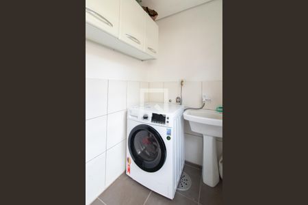 Casa à venda com 281m², 3 quartos e 4 vagasCozinha e Área de Serviço