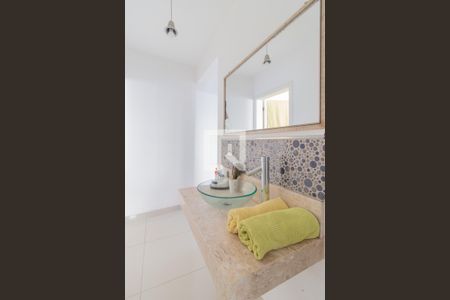 Casa à venda com 281m², 3 quartos e 4 vagasBanheiro Social