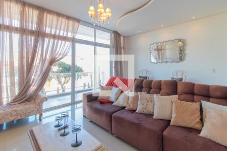 Sala de casa à venda com 3 quartos, 281m² em Teresópolis, Porto Alegre