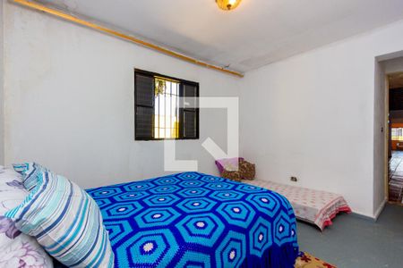 Casa à venda com 330m², 3 quartos e 3 vagas Casa à venda com 330m², 3 quartos e 3 vagasQuarto 3 - Suíte 2