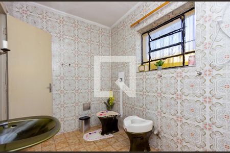 Casa à venda com 330m², 3 quartos e 3 vagas Casa à venda com 330m², 3 quartos e 3 vagasBanheiro - Suíte 1