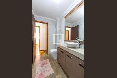 Apartamento à venda com 90m², 2 quartos e 1 vaga Apartamento à venda com 90m², 2 quartos e 1 vagaBanheiro