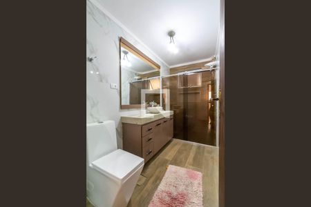 Apartamento à venda com 90m², 2 quartos e 1 vaga Apartamento à venda com 90m², 2 quartos e 1 vagaBanheiro