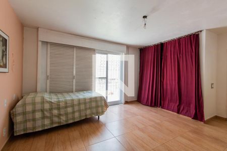 Casa à venda com 430m², 5 quartos e 4 vagasSuíte 1