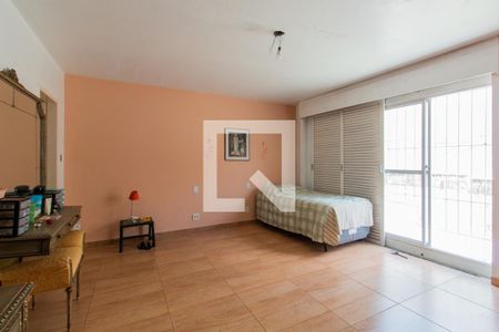 Casa à venda com 430m², 5 quartos e 4 vagasSuíte 1